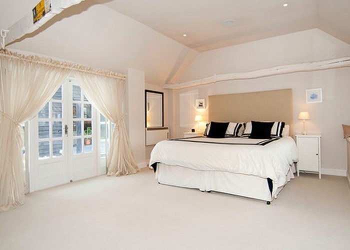 10. Bedroom (Double)