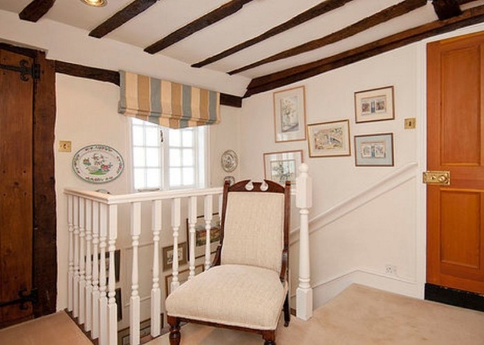 9. Hallway