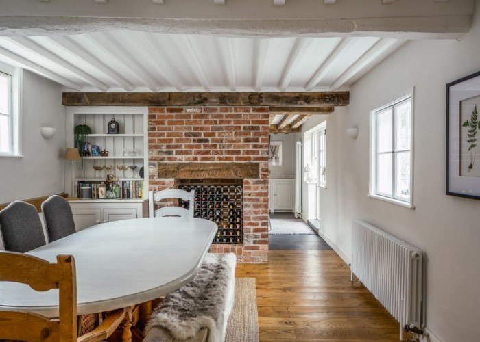 9. Diningroom