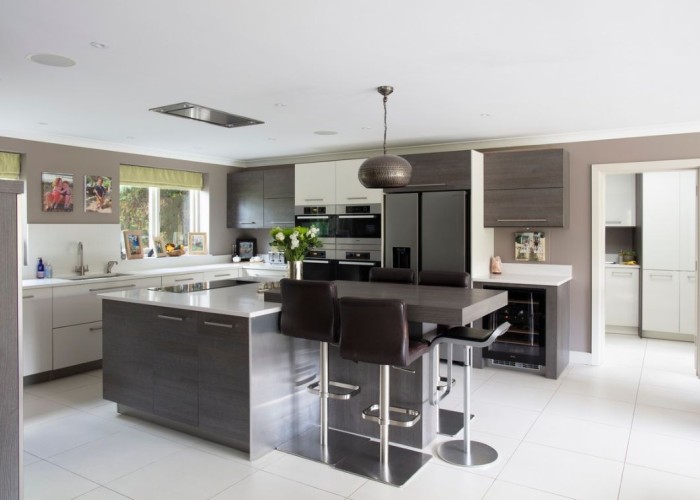 4. Kitchen (With Island), Kitchen (Coloured units), Kitchen (Modern)