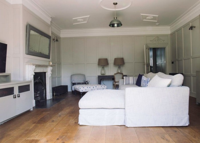 7. Livingroom