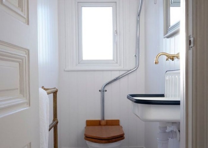 10. Toilet