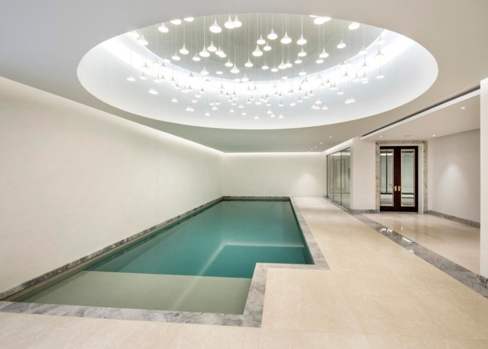14. Swimming-pool