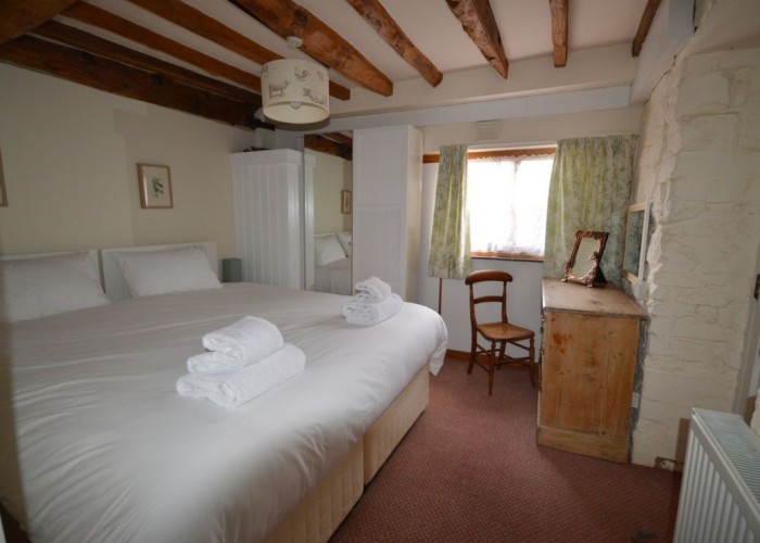 9. Bedroom (Double)