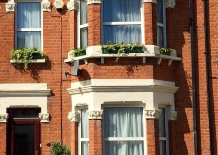 1. Terrace, Coronavirus-Friendly