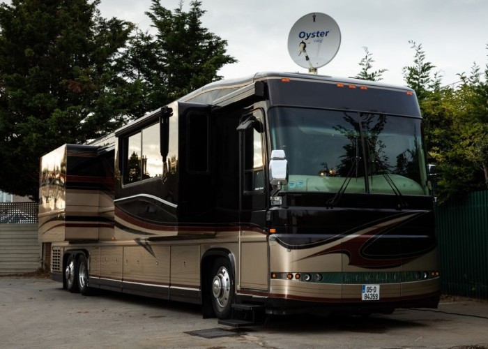 2. Bus / Coach, Campervan / Caravan, Coronavirus-Friendly