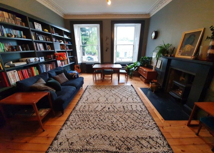 1. Livingroom, Fireplace
