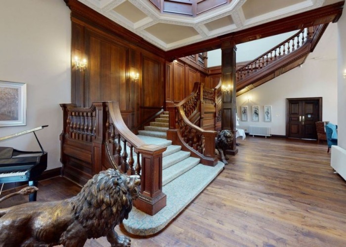 5. Staircase (Sweeping)