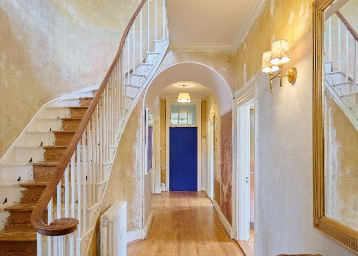 4. Stairway / Staircase