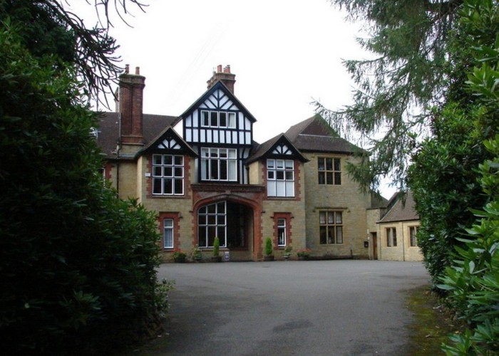 2. Exterior, Driveway, Coronavirus-Friendly