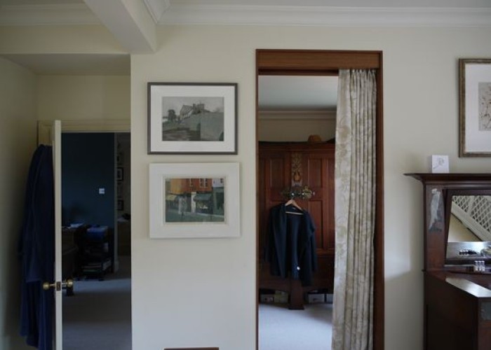 41. Walk-in Wardrobe