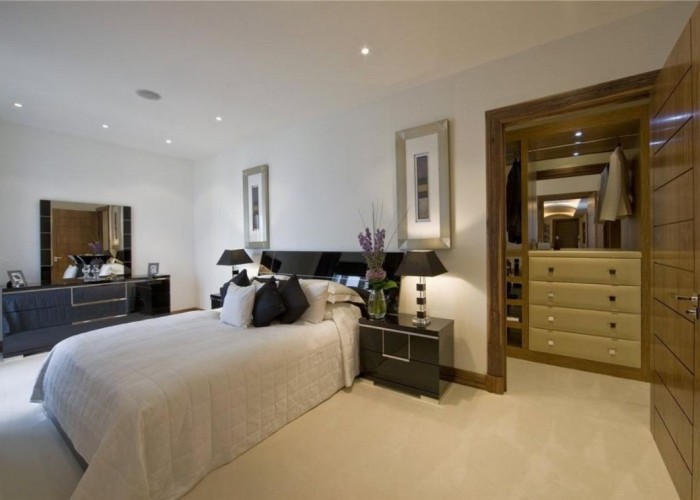 9. Bedroom (Double)