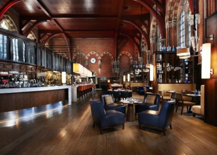 10. Pub / Bar / Club