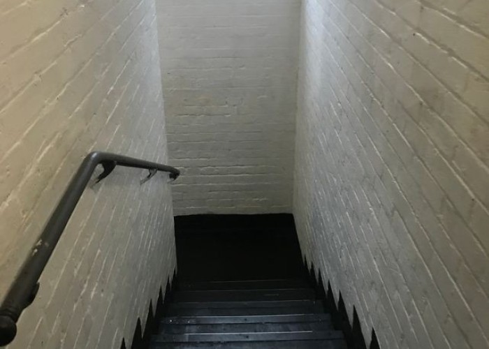 16. Stairway