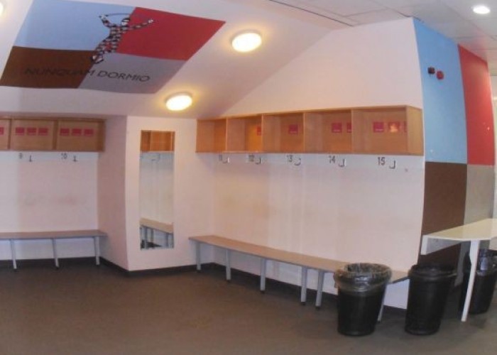 17. Changing Rooms
