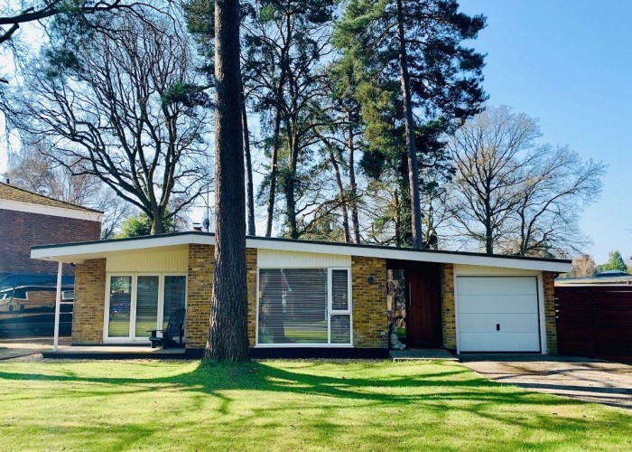 1. Bungalow, Coronavirus-Friendly