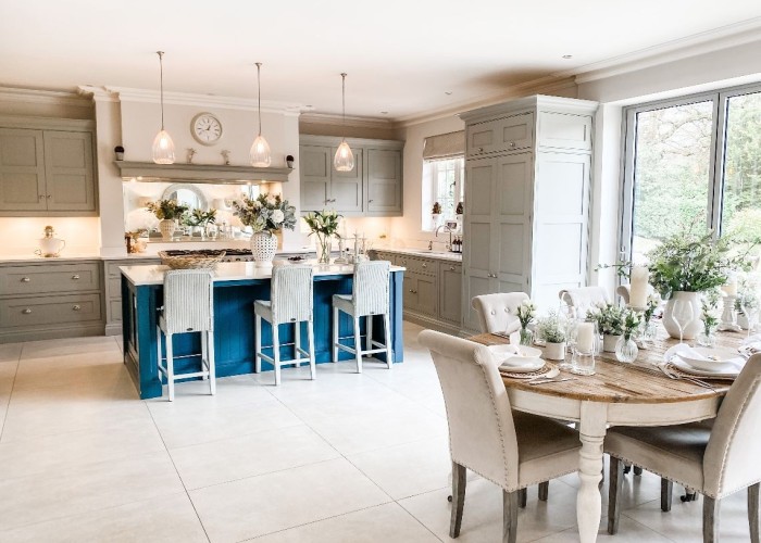 5. Kitchen With Table, Open-plan