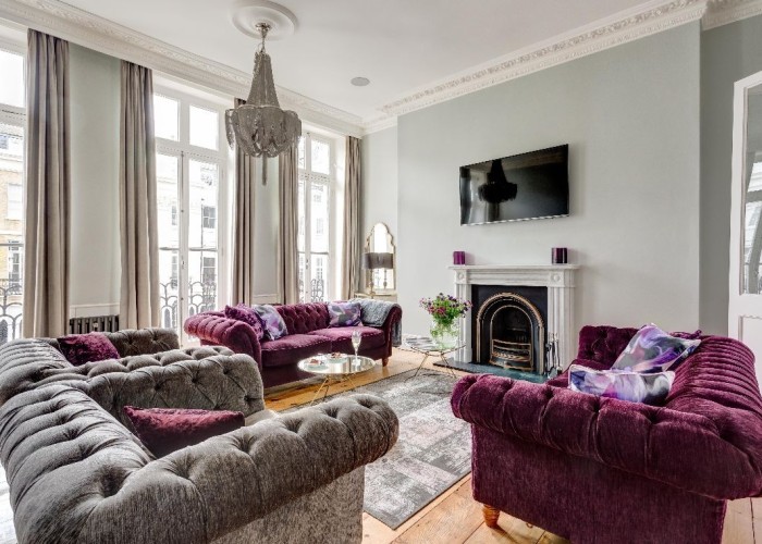 6. Livingroom, Fireplace