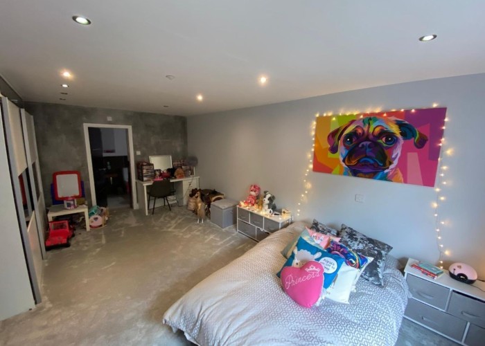 17. Bedroom (Childrens)