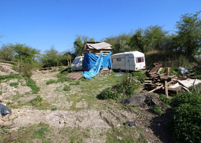 London: Wasteland, Woodland, Stone Walls - Backdrops For Video & Stills Shoots, Kent