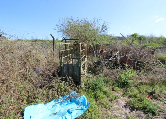 London: Wasteland, Woodland, Stone Walls - Backdrops For Video & Stills Shoots, Kent