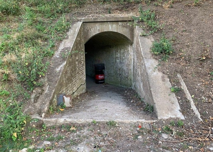 London: Wasteland, Woodland, Stone Walls - Backdrops For Video & Stills Shoots, Kent