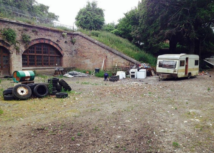 London: Wasteland, Woodland, Stone Walls - Backdrops For Video & Stills Shoots, Kent