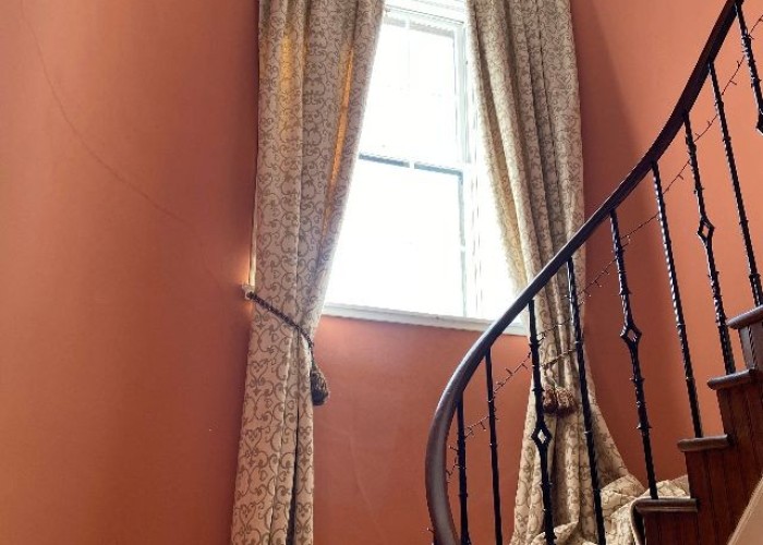 11. Staircase (Spiral)