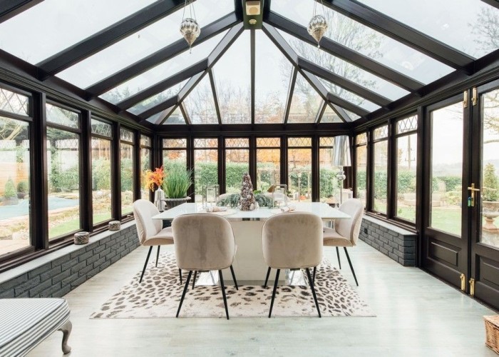 10. Diningroom, Conservatory