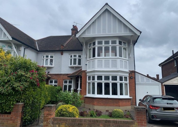 1. Garage, Semi-Detached House, Coronavirus-Friendly