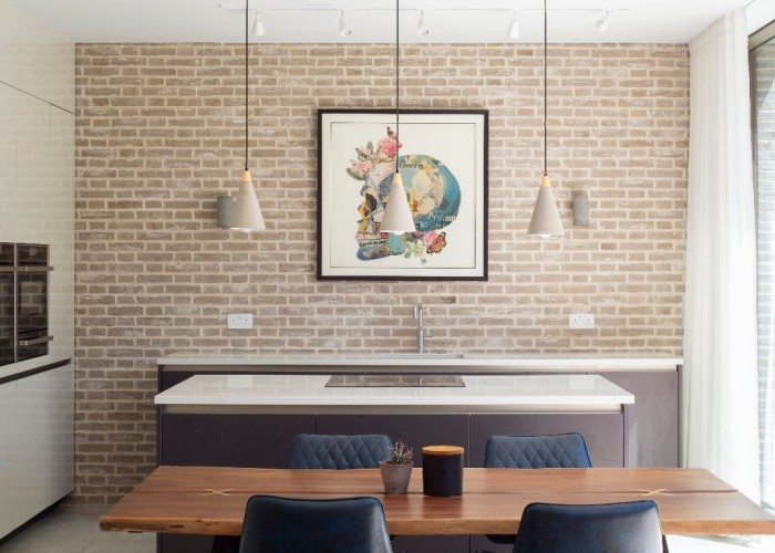 6. Kitchen With Table