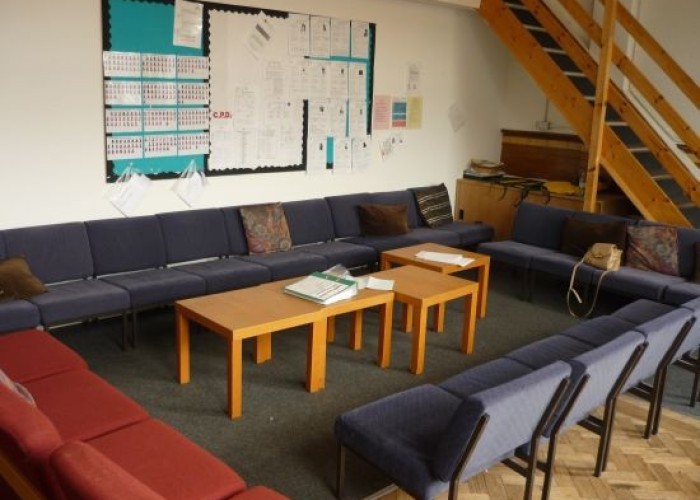 27. School / College