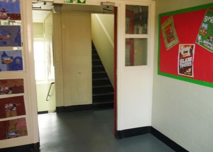 30. Stairway / Staircase