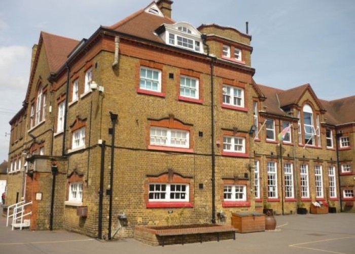 61. School / College