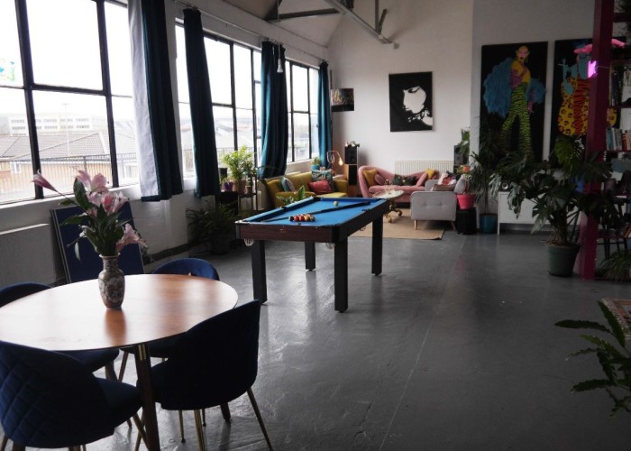 10. Livingroom, Diningroom, Windows, Open-plan