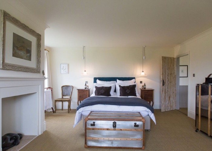 14. Bedroom (Double)