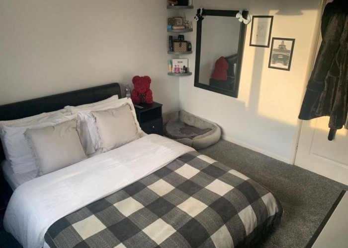 17. Bedroom (Double)