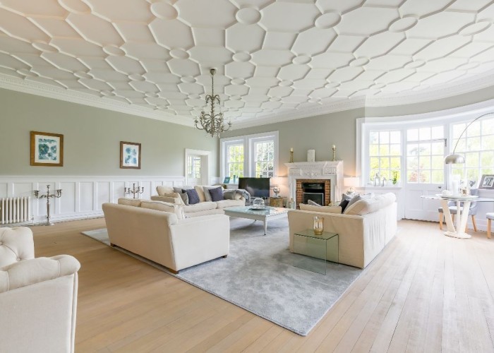 7. Livingroom