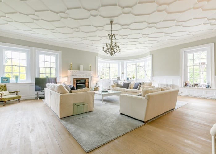 8. Livingroom