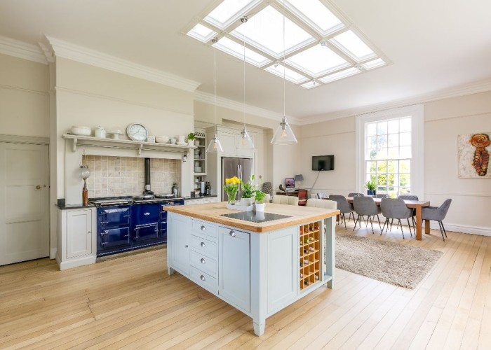 18. Kitchen (With Island), Kitchen (Modern), Kitchen With Table