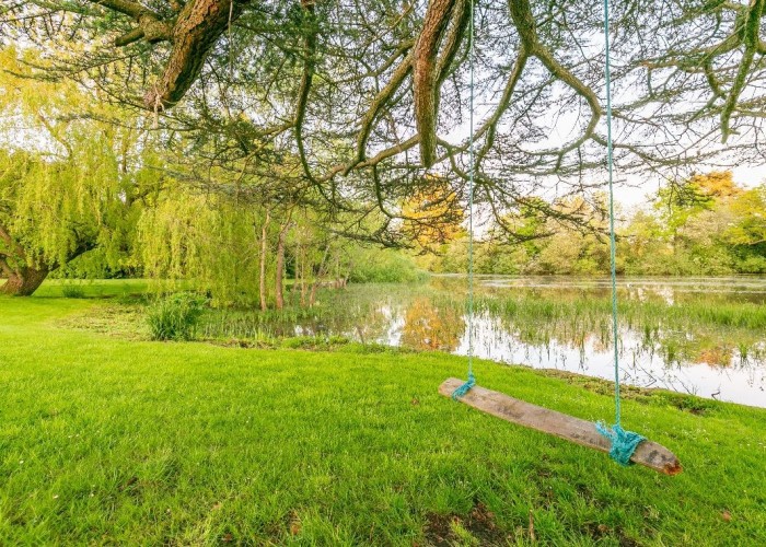 44. Lake / Pond