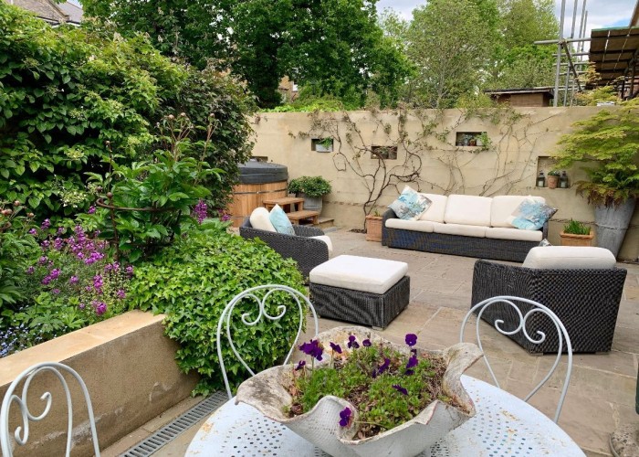 31. Patio / Veranda