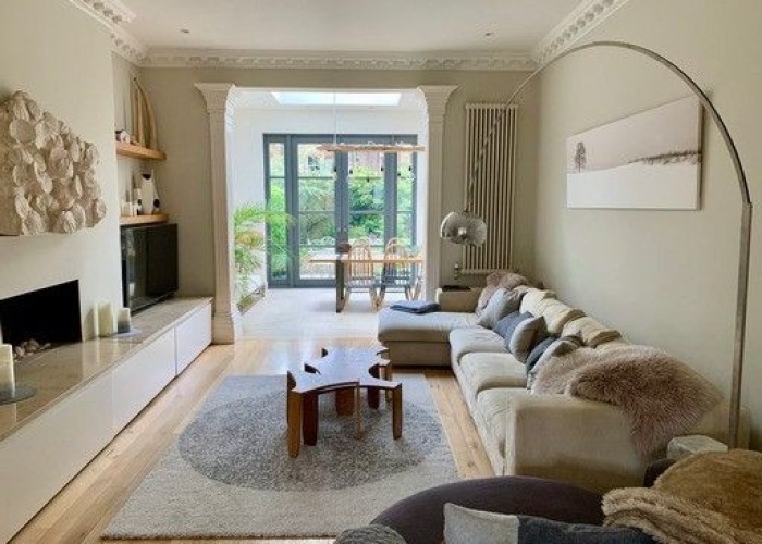 13. Livingroom