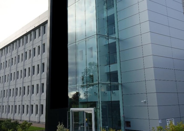 1. Office, Coronavirus-Friendly