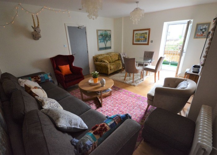 5. Livingroom, Diningroom