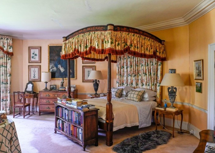 22. Bedroom (Double)