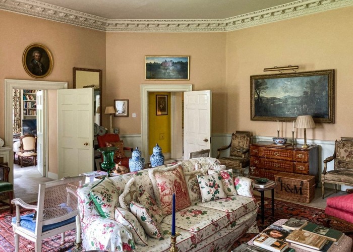 14. Livingroom
