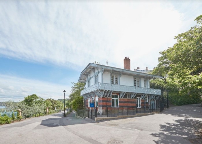 1. Sea / Beach View, Coronavirus-Friendly