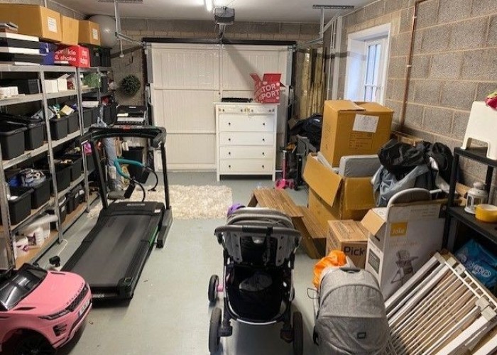 15. Garage