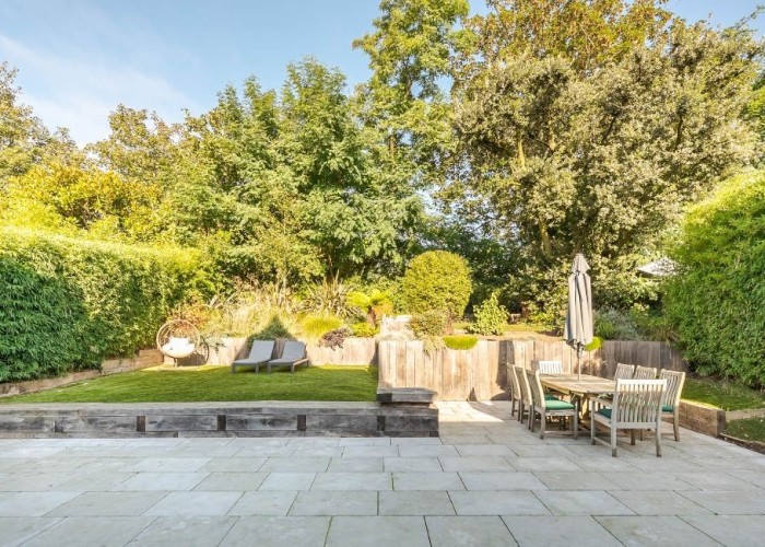 28. Patio / Veranda